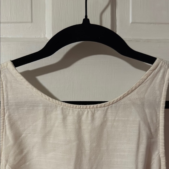 Urban Outfitters Cream Sleeveless Jumpsuit with Eyelet Hem Size S/P 100% cotton - Picture 6 of 11